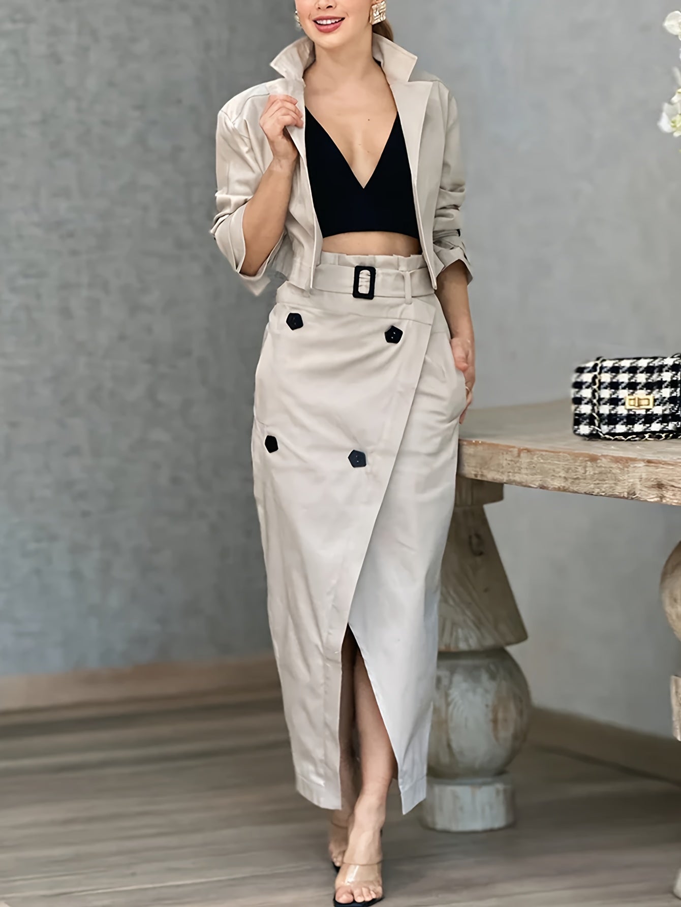 Elegant Work Outfit – Long-Sleeve Jacket with Waist Belt & Slit Mid-Skirt