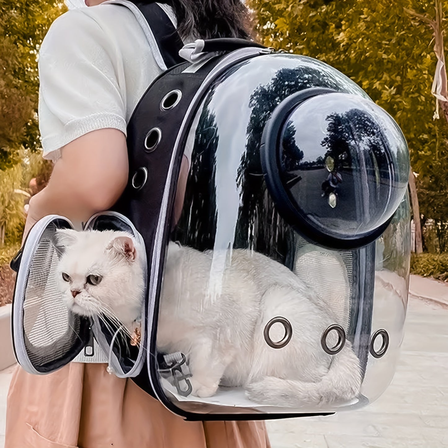 Space Capsule Pet Backpack – Breathable & SpaciouS