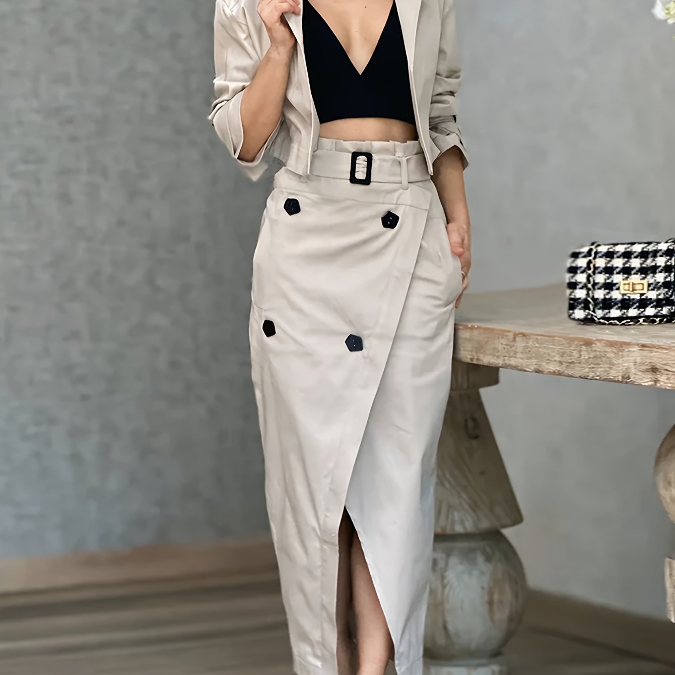 Elegant Work Outfit – Long-Sleeve Jacket with Waist Belt & Slit Mid-Skirt